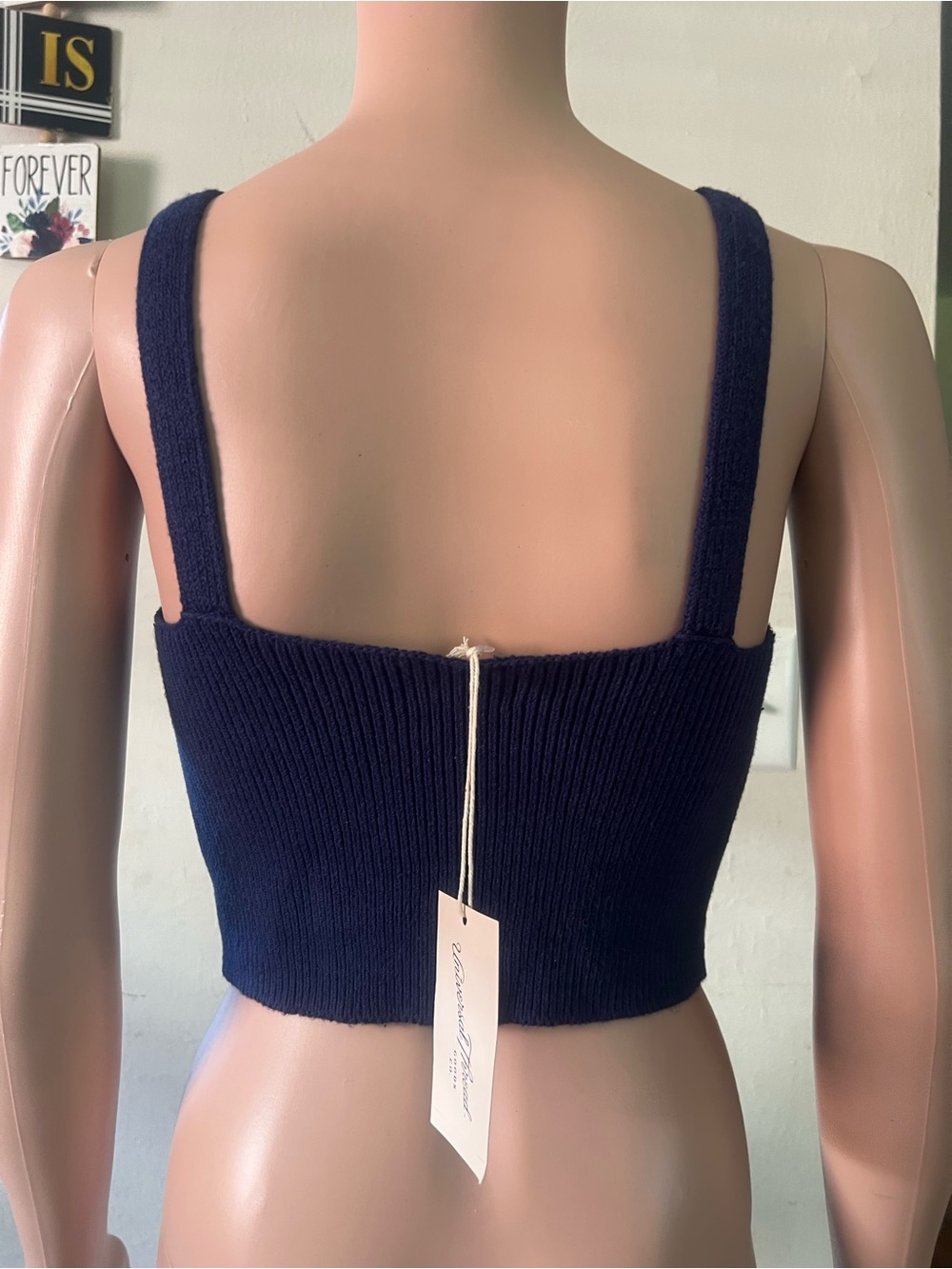Universal Thread Navy Ribbed V-Neck Cropped Tank - Picture 2 of 8